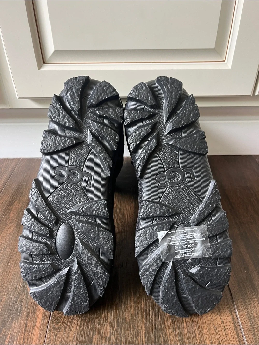 NWT UGG Waterproof Boots!